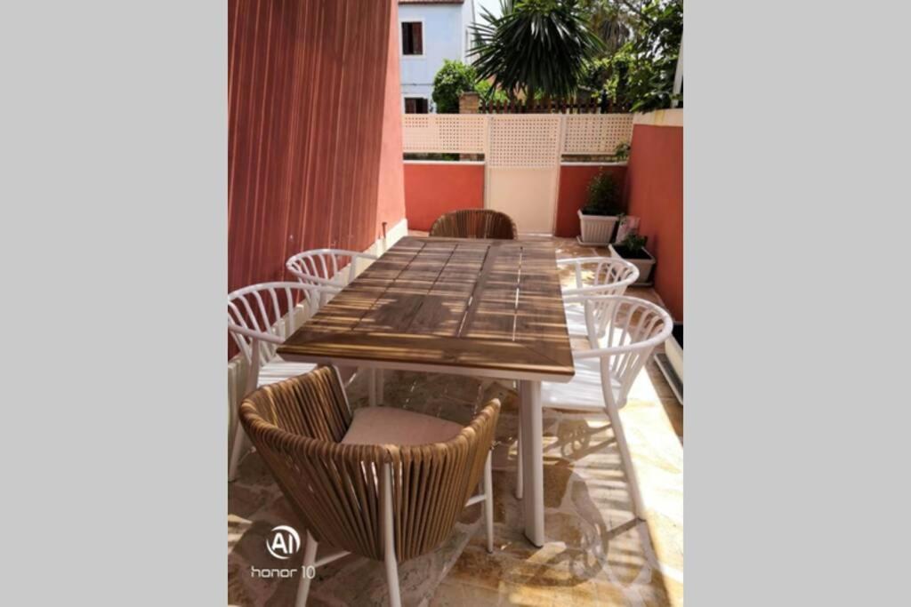 Villa Lefko'S House- Contemporary, Fully Renovated House Kassiopi Esterno foto