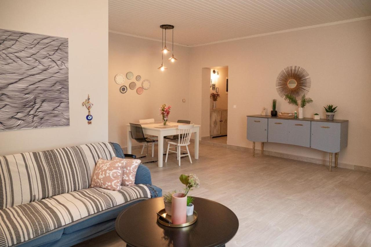Villa Lefko'S House- Contemporary, Fully Renovated House Kassiopi Esterno foto